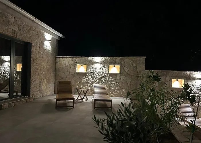 House Yara Dalmatia Vila *