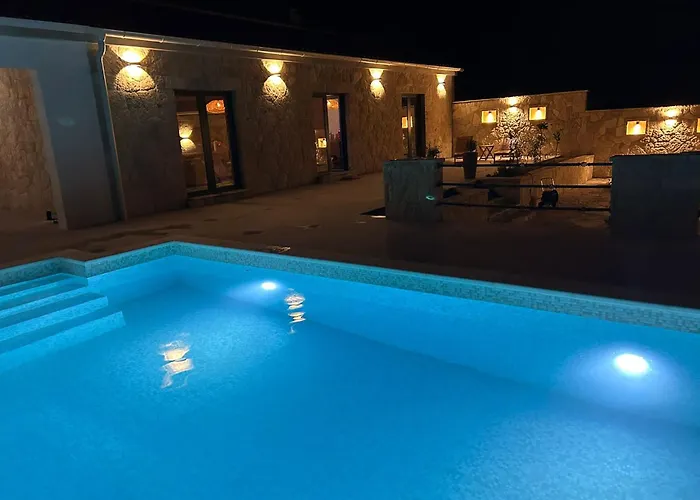 House Yara Dalmatia *