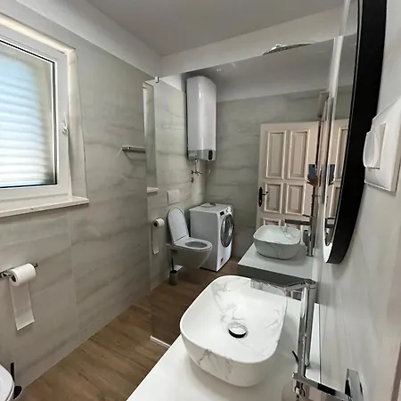 House Yara Dalmatia * Kruševo