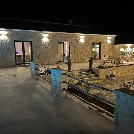 House Yara Dalmatia Kruševo