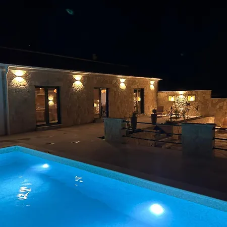 House Yara Dalmatia