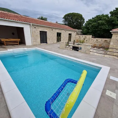 House Yara Dalmatia