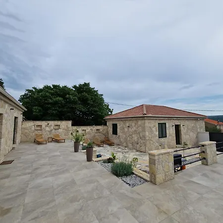 Villa House Yara Dalmatia Kruševo